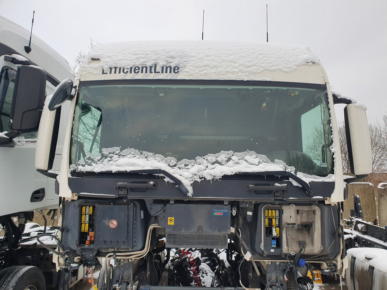 MAN MAN TGX, TGS EURO 6 cab, body cabin, cabina, replacement cab, medium height roof, F99/L47/L49, 81600007848, 81600007831, 81600007871, 81600007920, 81600007949, 81600007858, 81600007832, 81600007849, 8 - Cabine pour Camion: photos 2 MAN MAN TGX, TGS EURO 6 cab, body cabin, cabina, replacement cab, medium height roof, F99/L47/L49, 81600007848, 81600007831, 81600007871, 81600007920, 81600007949, 81600007858, 81600007832, 81600007849, 8 - Cabine pour Camion: photos 2