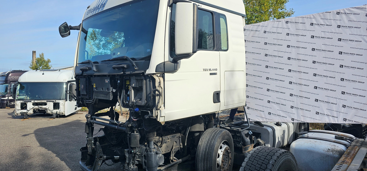 MAN MAN TGX, TGS EURO 6 cab, body cabin, cabina, replacement cab, medium height roof, F99/L47/L49, 81600007848, 81600007831, 81600007871, 81600007920, 81600007949, 81600007858, 81600007832, 81600007849, 8 - Cabine pour Camion: photos 1 MAN MAN TGX, TGS EURO 6 cab, body cabin, cabina, replacement cab, medium height roof, F99/L47/L49, 81600007848, 81600007831, 81600007871, 81600007920, 81600007949, 81600007858, 81600007832, 81600007849, 8 - Cabine pour Camion: photos 1