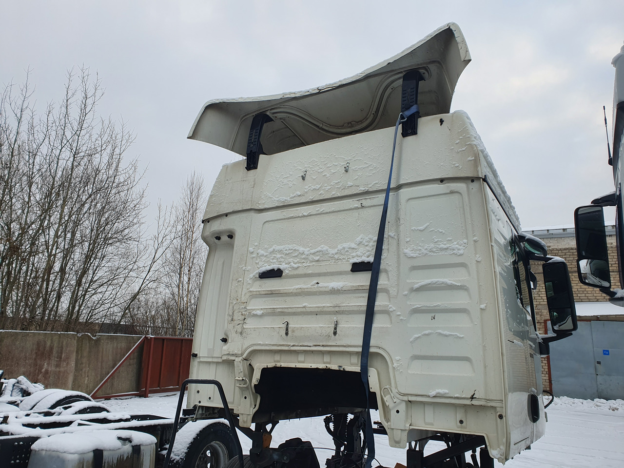 MAN MAN TGX, TGS EURO 6 cab, body cabin, cabina, replacement cab, medium height roof, F99/L47/L49, 81600007848, 81600007831, 81600007871, 81600007920, 81600007949, 81600007858, 81600007832, 81600007849, 8 - Cabine pour Camion: photos 5 MAN MAN TGX, TGS EURO 6 cab, body cabin, cabina, replacement cab, medium height roof, F99/L47/L49, 81600007848, 81600007831, 81600007871, 81600007920, 81600007949, 81600007858, 81600007832, 81600007849, 8 - Cabine pour Camion: photos 5