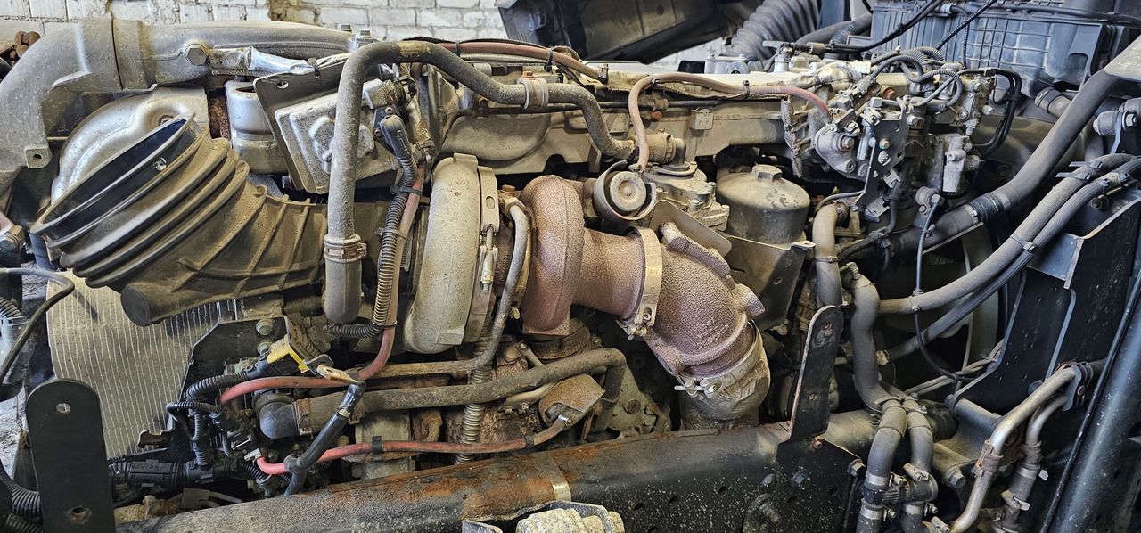 MAN MAN TGX / TGS EURO 6 engine D2676, D2066, type LF25 440KM, D2066LF61, D2676LF25, D2676LF26, D2676LF45, D2676LF4, 51.01100-6410/6737, 81.00506-9523, 81.00501-6309, D2676LF46, D2676LF05, D2676LF22, D267 - Pièces de rechange pour Camion: photos 2 MAN MAN TGX / TGS EURO 6 engine D2676, D2066, type LF25 440KM, D2066LF61, D2676LF25, D2676LF26, D2676LF45, D2676LF4, 51.01100-6410/6737, 81.00506-9523, 81.00501-6309, D2676LF46, D2676LF05, D2676LF22, D267 - Pièces de rechange pour Camion: photos 2