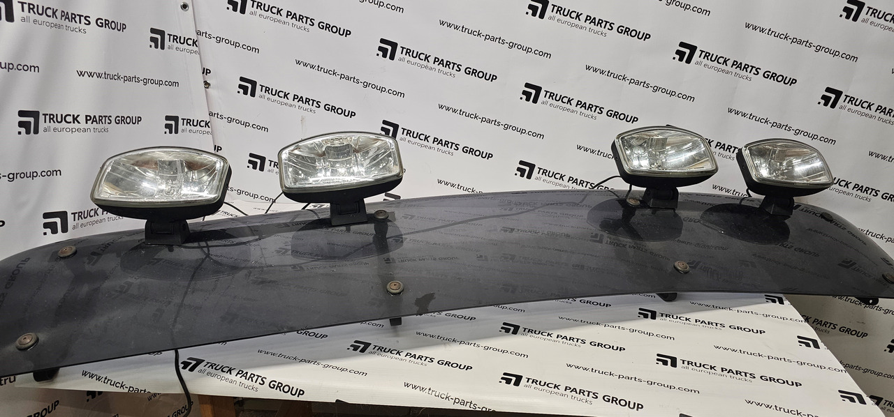 MAN MAN TGX / TGS EURO6 sun visor, sun protection glass, complete with brackets 8138800061, 8138800062, 8138800076, 81637350029, 81637010057, 81637350028, 81637010044, 81637350032, 81637010062, 8163731028 - Pièces de rechange pour Camion: photos 2 MAN MAN TGX / TGS EURO6 sun visor, sun protection glass, complete with brackets 8138800061, 8138800062, 8138800076, 81637350029, 81637010057, 81637350028, 81637010044, 81637350032, 81637010062, 8163731028 - Pièces de rechange pour Camion: photos 2