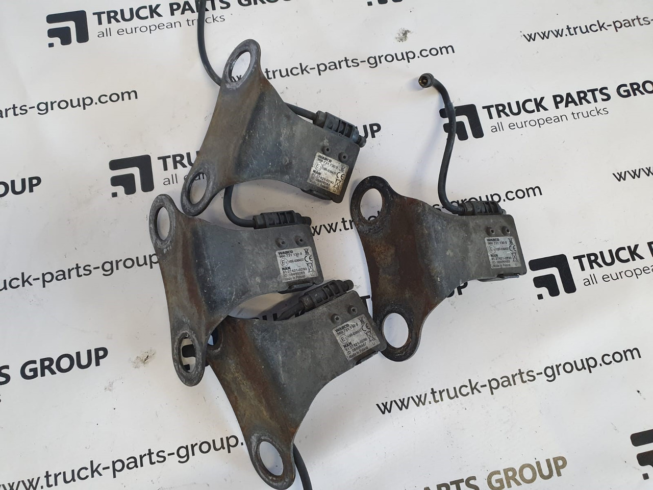 MAN MAN TGX / TGS tyre pressure gauge indicator sensor, control unit 81274210290, 9607311300, 81274210257 - Pièces de rechange pour Camion: photos 3 MAN MAN TGX / TGS tyre pressure gauge indicator sensor, control unit 81274210290, 9607311300, 81274210257 - Pièces de rechange pour Camion: photos 3