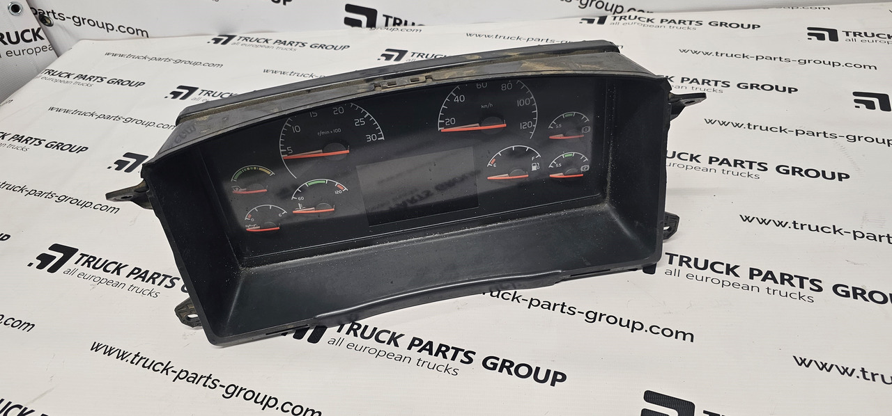 VOLVO FH12, combination kit, instrument panel, dashboard 20739274 - Panel de instrumentos pour Camion: photos 1 VOLVO FH12, combination kit, instrument panel, dashboard 20739274 - Panel de instrumentos pour Camion: photos 1