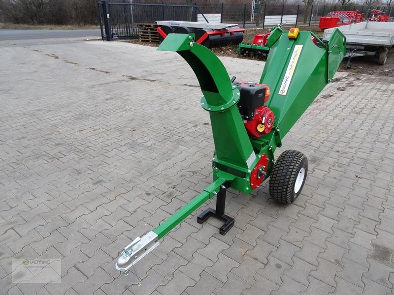 Agri Farm WOD7 15PS Benzin Motor Holzhäcksler Häcksler Schredder Gartenhäcksler Hacker NEU - Broyeur de végétaux: photos 5 Agri Farm WOD7 15PS Benzin Motor Holzhäcksler Häcksler Schredder Gartenhäcksler Hacker NEU - Broyeur de végétaux: photos 5