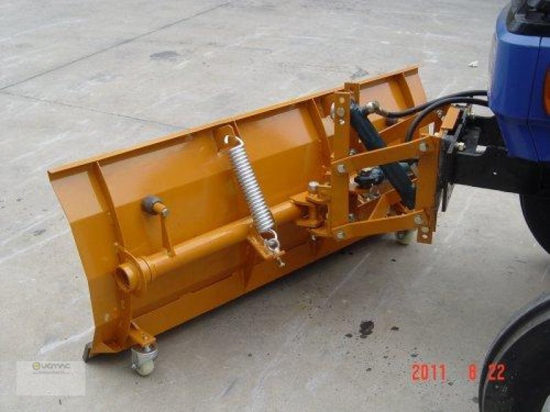 Vemac Schneeschild Schneepflug inkl. Frontkraftheber 130cm NEU - Lame à neige: photos 1 Vemac Schneeschild Schneepflug inkl. Frontkraftheber 130cm NEU - Lame à neige: photos 1