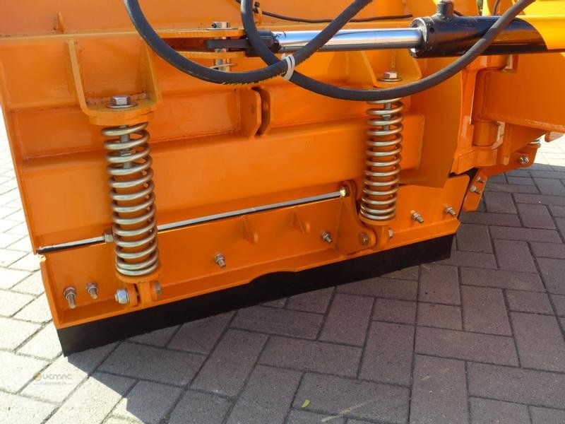 Vemac Vario Schneeschild Schneepflug 220cm NEU Winterdienst - Lame à neige: photos 5 Vemac Vario Schneeschild Schneepflug 220cm NEU Winterdienst - Lame à neige: photos 5