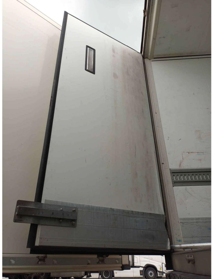 2018 Schmitz Cargobull SKO FP 45 ThermoKing SLXi 300 - Semi-remorque frigorifique: photos 4 2018 Schmitz Cargobull SKO FP 45 ThermoKing SLXi 300 - Semi-remorque frigorifique: photos 4