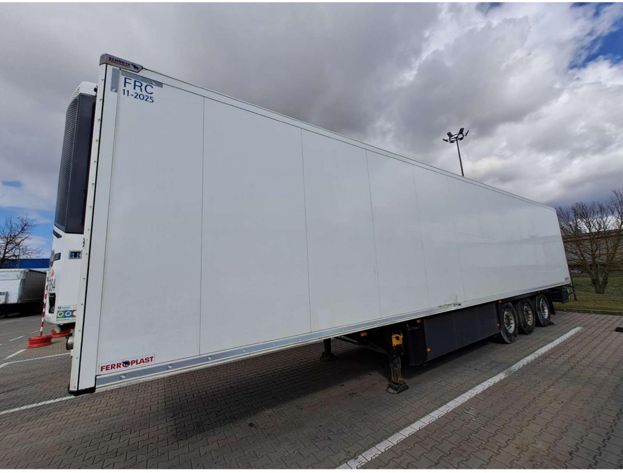 2019/2020 Schmitz Cargobull SKO FP 60 ThermoKing SLXi 300 - Semi-remorque frigorifique: photos 4 2019/2020 Schmitz Cargobull SKO FP 60 ThermoKing SLXi 300 - Semi-remorque frigorifique: photos 4