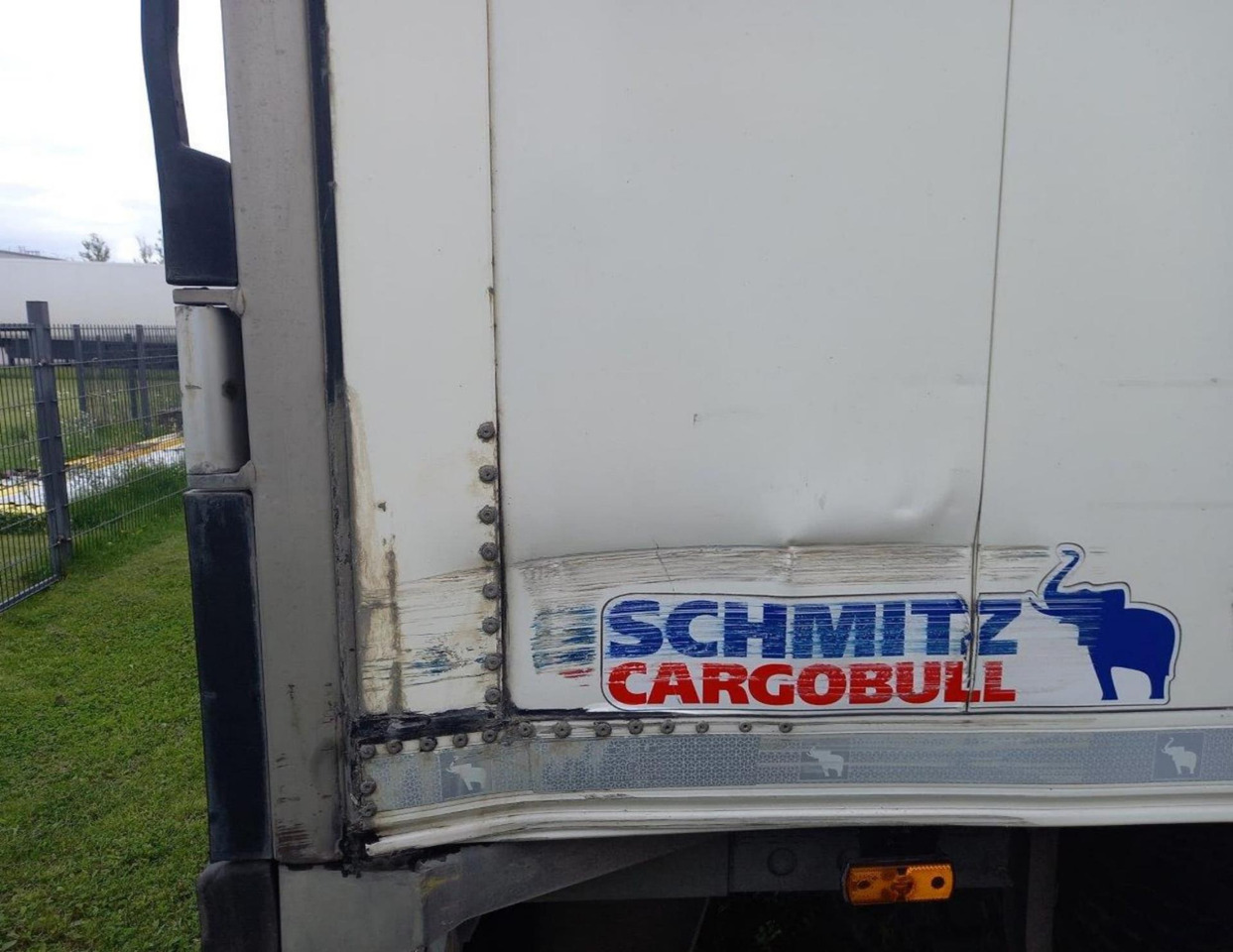 2022 Schmitz Cargobull SKO FP 60 ThermoKing SLXi 300 - Semi-remorque frigorifique: photos 2 2022 Schmitz Cargobull SKO FP 60 ThermoKing SLXi 300 - Semi-remorque frigorifique: photos 2