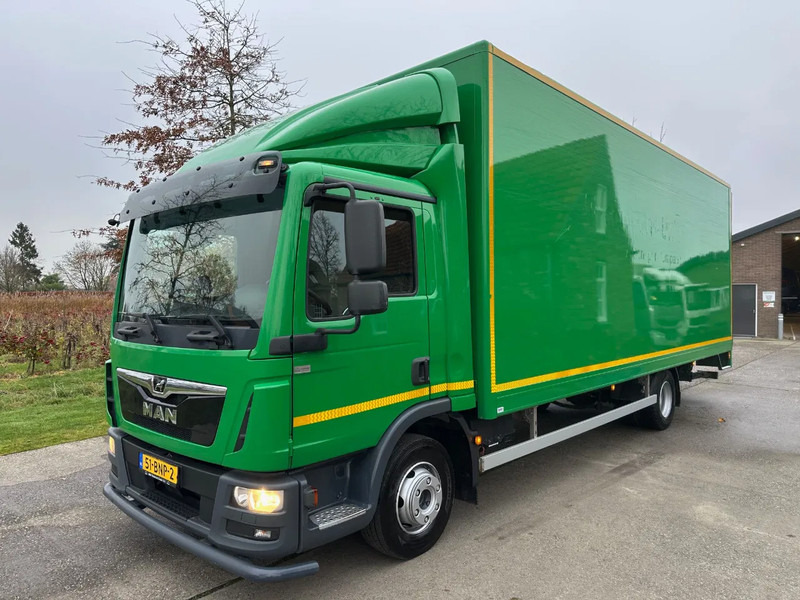 MAN TGL 10.180 / NL TRUCK / EURO6 / BOX+LIFT+SIDE DOOR / LOW KM / TOP!! - Camion fourgon: photos 1 MAN TGL 10.180 / NL TRUCK / EURO6 / BOX+LIFT+SIDE DOOR / LOW KM / TOP!! - Camion fourgon: photos 1