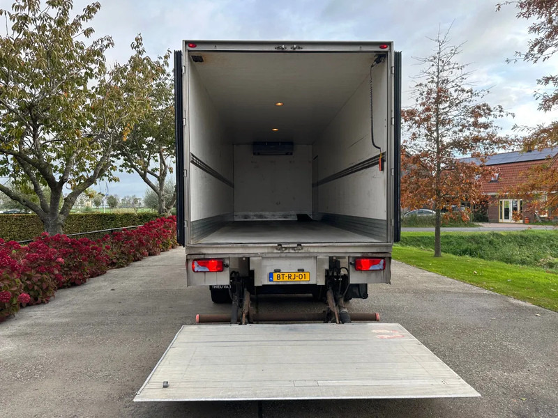 MAN TGM 18.280 / NL TRUCK / EURO 4 / CLIMA / DOORS+LIFT+SIDE DOOR / CARRIER FRIGO (print broken!) - crédit-bail MAN TGM 18.280 / NL TRUCK / EURO 4 / CLIMA / DOORS+LIFT+SIDE DOOR / CARRIER FRIGO (print broken!): photos 11 MAN TGM 18.280 / NL TRUCK / EURO 4 / CLIMA / DOORS+LIFT+SIDE DOOR / CARRIER FRIGO (print broken!) - crédit-bail MAN TGM 18.280 / NL TRUCK / EURO 4 / CLIMA / DOORS+LIFT+SIDE DOOR / CARRIER FRIGO (print broken!): photos 11