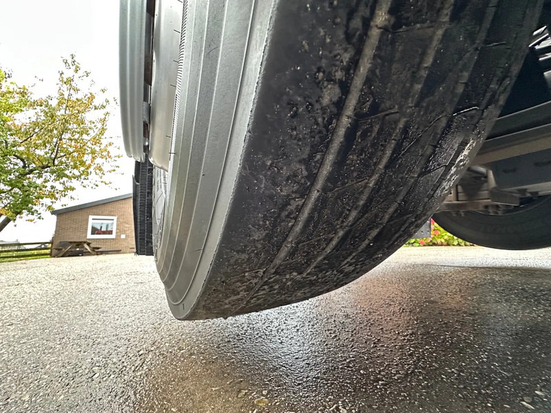 Camion ampliroll Volvo FE 320 / NL TRUCK / EURO 5 / HIAB MULTILIFT XR 21T / LIKE NEW!! / LOW KM!! / LIFT+STEER AXLE: photos 18 Camion ampliroll Volvo FE 320 / NL TRUCK / EURO 5 / HIAB MULTILIFT XR 21T / LIKE NEW!! / LOW KM!! / LIFT+STEER AXLE: photos 18