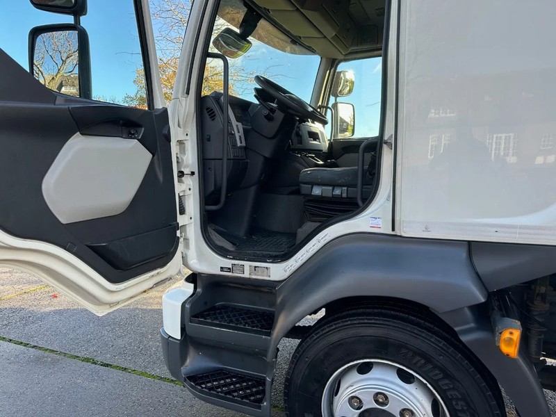 Volvo FL / THERMOKING TS 300 + HEATER FOR PLANTS / EURO5 / SIDE DOOR - Camion frigorifique: photos 5 Volvo FL / THERMOKING TS 300 + HEATER FOR PLANTS / EURO5 / SIDE DOOR - Camion frigorifique: photos 5