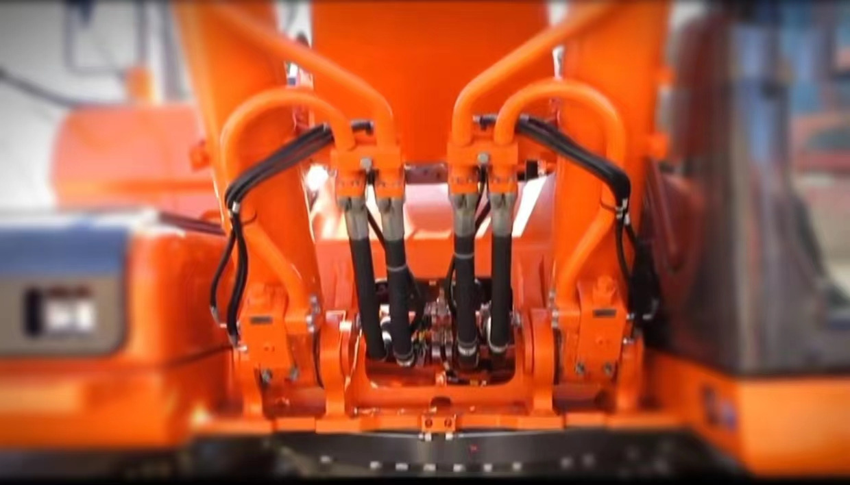 DOOSAN DX420LC - Pelle sur chenille: photos 3 DOOSAN DX420LC - Pelle sur chenille: photos 3