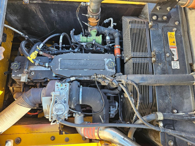 Pelle sur chenille LIUGONG 925E: photos 13