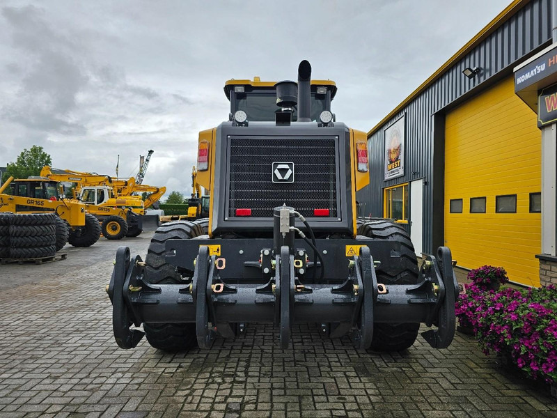 XCMG GR165 - Niveleuse: photos 4 XCMG GR165 - Niveleuse: photos 4