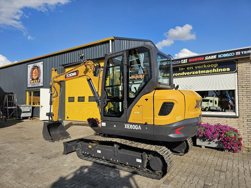 XCMG XE60GA - Mini pelle: photos 3 XCMG XE60GA - Mini pelle: photos 3