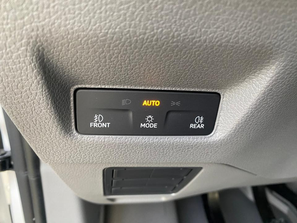 Fourgon grand volume MAN TGE 3.160 Next Level Blyss Kofferaufbau Lang *INKL.19% MWST*HECKANTRIEB*AHK*PDC*TEMPO *UVM*SOFORT VERFÜGBAR!*: photos 23 Fourgon grand volume MAN TGE 3.160 Next Level Blyss Kofferaufbau Lang *INKL.19% MWST*HECKANTRIEB*AHK*PDC*TEMPO *UVM*SOFORT VERFÜGBAR!*: photos 23