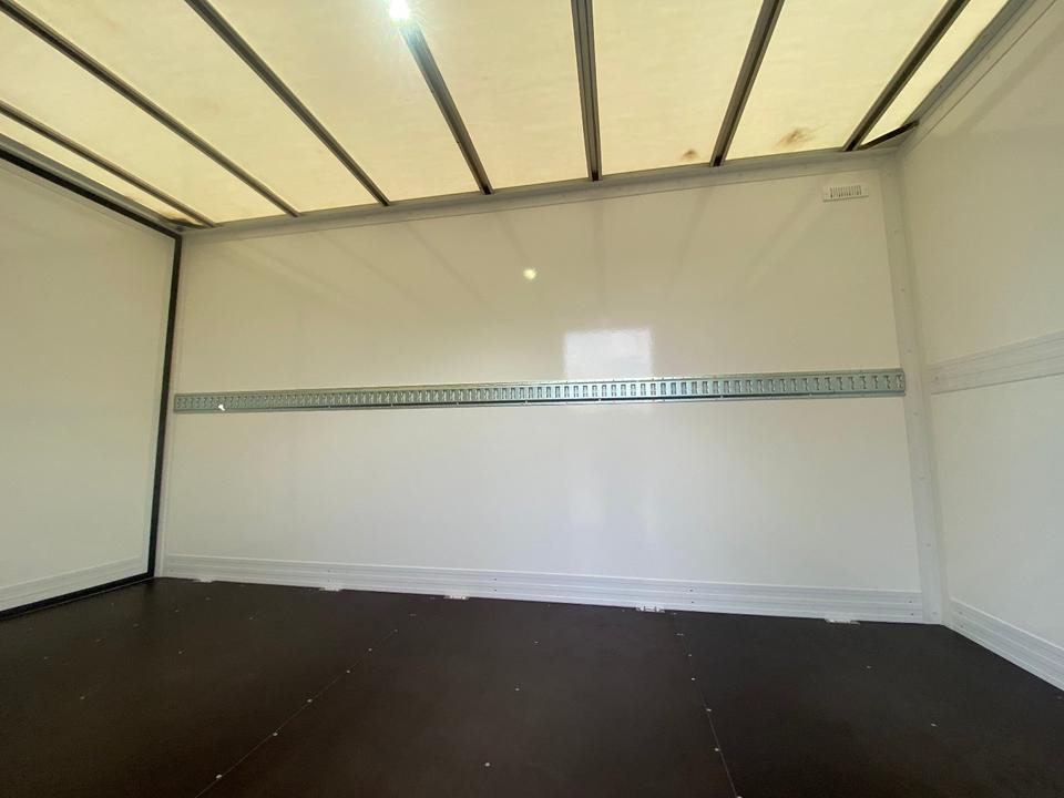 Fourgon grand volume MAN TGE 3.160 Next Level Blyss Kofferaufbau Lang *INKL.19% MWST*HECKANTRIEB*AHK*PDC*TEMPO *UVM*SOFORT VERFÜGBAR!*: photos 28 Fourgon grand volume MAN TGE 3.160 Next Level Blyss Kofferaufbau Lang *INKL.19% MWST*HECKANTRIEB*AHK*PDC*TEMPO *UVM*SOFORT VERFÜGBAR!*: photos 28