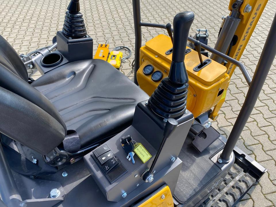Mini pelle Minibagger BK1250JSR *INKL.19% MWST*BERGER KRAUS*KUBOTA*VERSTELLFAHRWERK* SCHWENKARM*SOFORT!*: photos 9 Mini pelle Minibagger BK1250JSR *INKL.19% MWST*BERGER KRAUS*KUBOTA*VERSTELLFAHRWERK* SCHWENKARM*SOFORT!*: photos 9