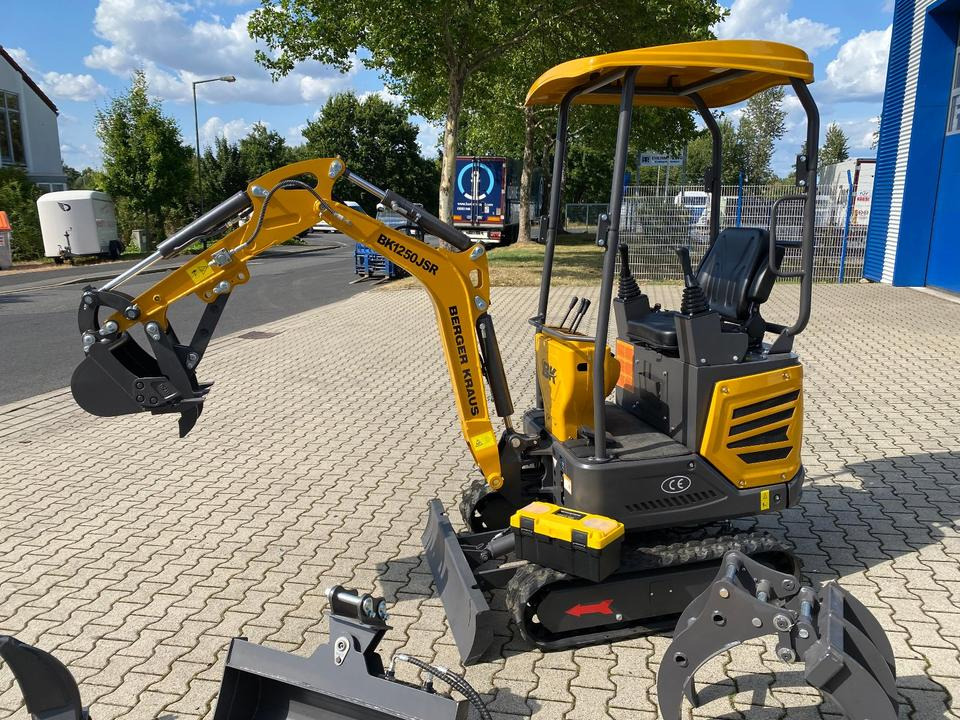 Minibagger BK1250JSR inkl. großem Zubehörpaket *INKL.19% MWST*BERGER KRAUS*KUBOTA* VERSTELLFAHRWERK*SOFORT!* - Mini pelle: photos 4 Minibagger BK1250JSR inkl. großem Zubehörpaket *INKL.19% MWST*BERGER KRAUS*KUBOTA* VERSTELLFAHRWERK*SOFORT!* - Mini pelle: photos 4