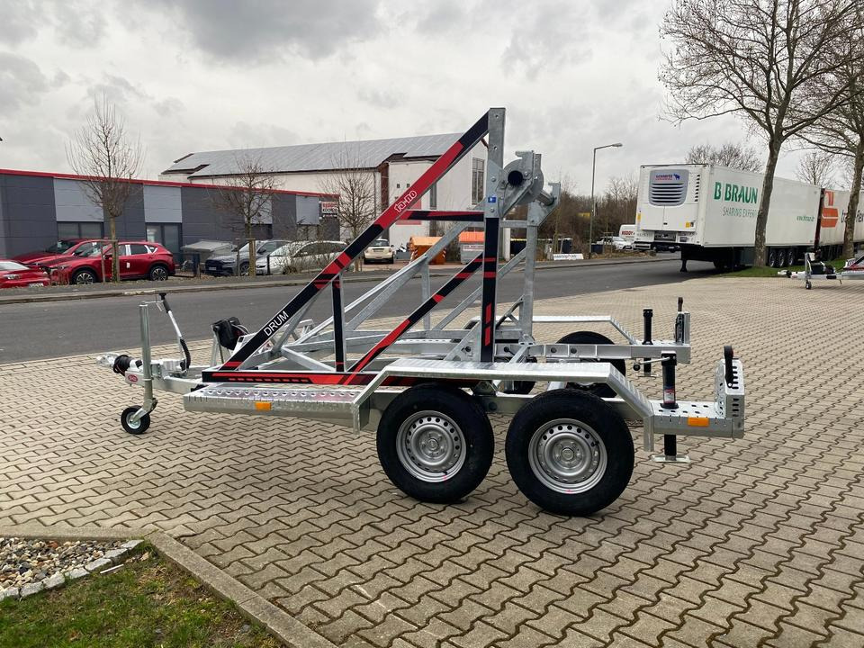 Vermietung / Kabelanhänger 2700KG / Nutzlast 2040KG / Kabeltrommel-Anhänger / Glasfaser/ 1 Monat - Remorque porte-touret: photos 4 Vermietung / Kabelanhänger 2700KG / Nutzlast 2040KG / Kabeltrommel-Anhänger / Glasfaser/ 1 Monat - Remorque porte-touret: photos 4
