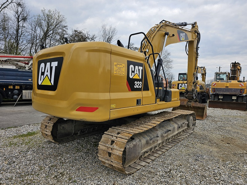 CATERPILLAR 323-07B - Pelle sur chenille: photos 4 CATERPILLAR 323-07B - Pelle sur chenille: photos 4