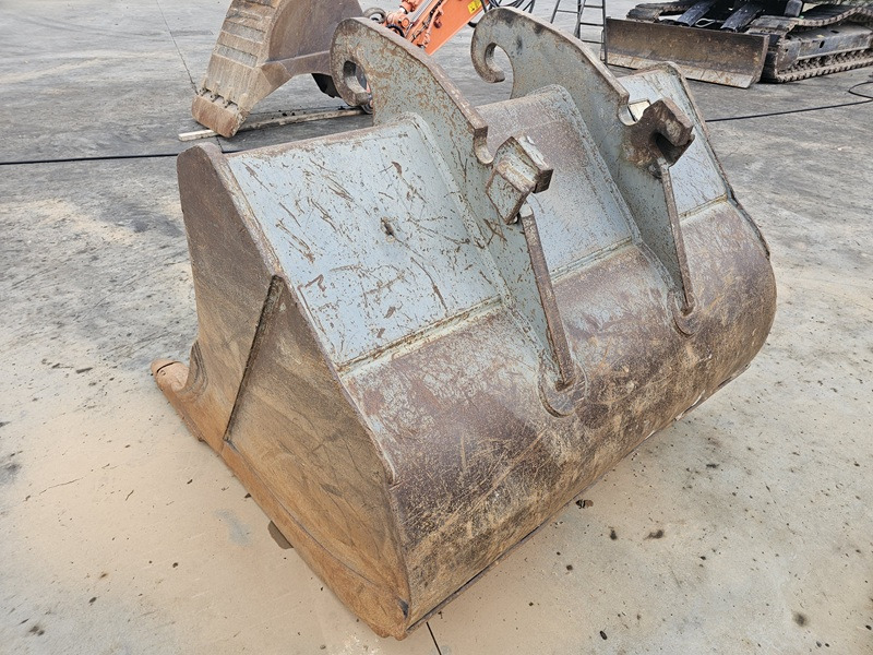 HITACHI ZX210LC-5B - crédit-bail HITACHI ZX210LC-5B: photos 24