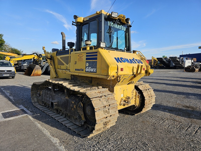 KOMATSU D65WX-17 - Bulldozer: photos 3 KOMATSU D65WX-17 - Bulldozer: photos 3