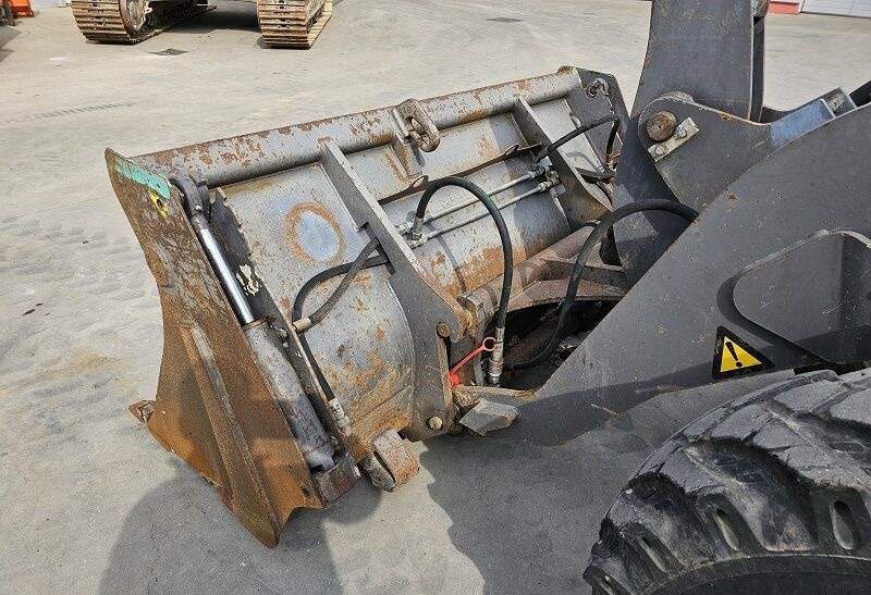 Chargeuse Volvo L30B: photos 12