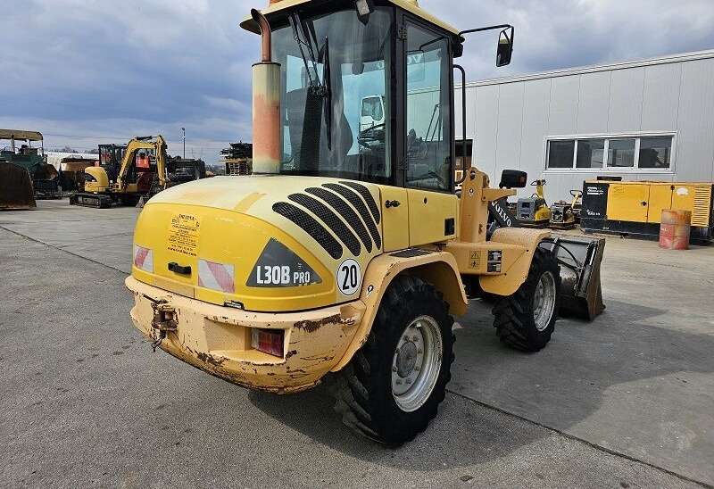 Volvo L30B - Chargeuse: photos 3 Volvo L30B - Chargeuse: photos 3