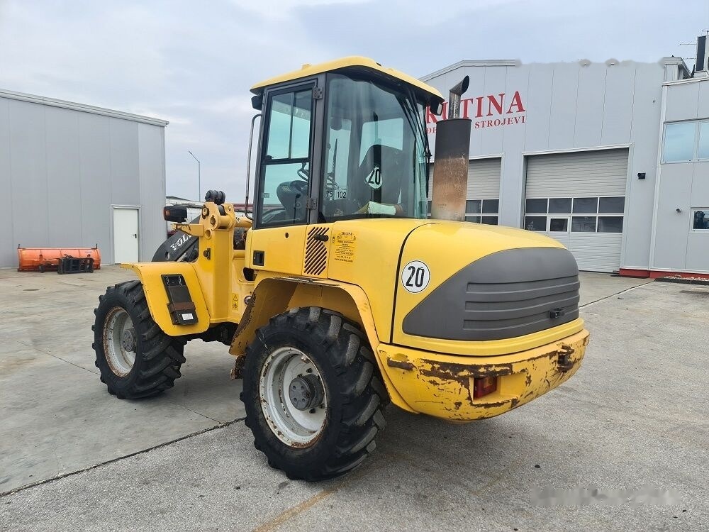Volvo L40B - Chargeuse sur pneus: photos 2 Volvo L40B - Chargeuse sur pneus: photos 2