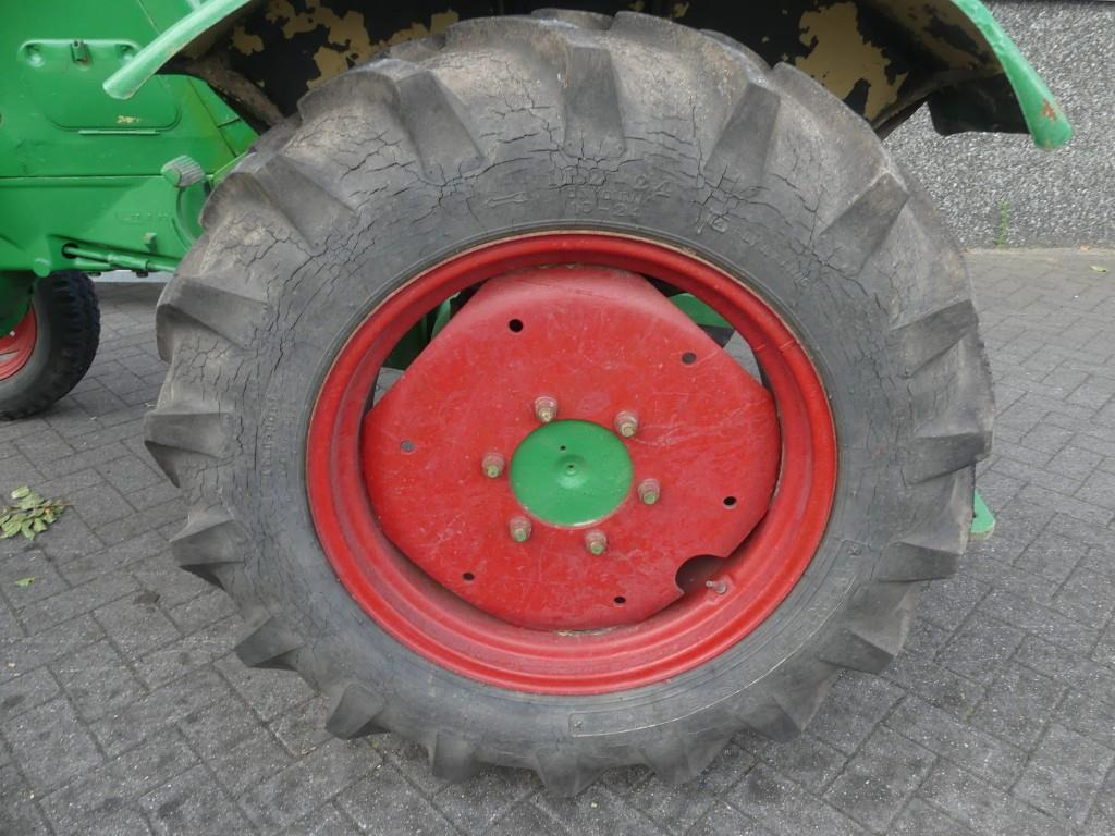 Tracteur agricole Deutz D15-N: photos 17