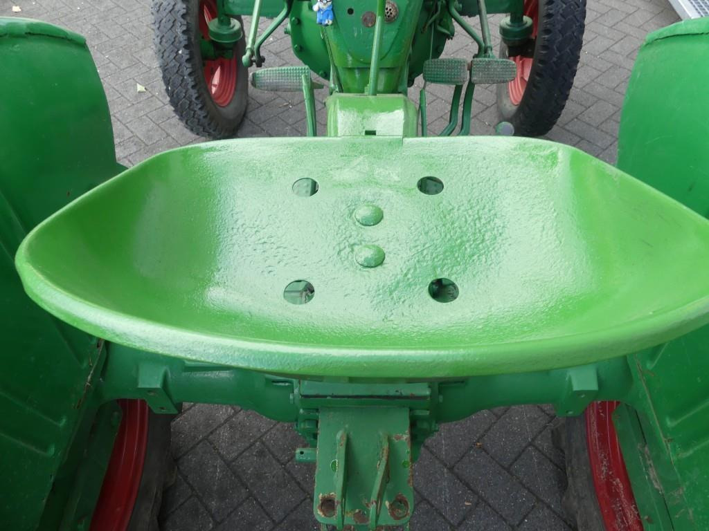Tracteur agricole Deutz D15-N: photos 12