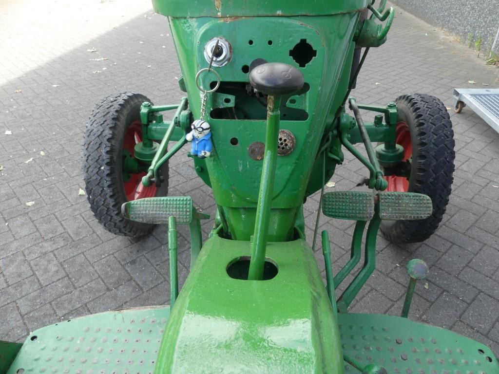Tracteur agricole Deutz D15-N: photos 13