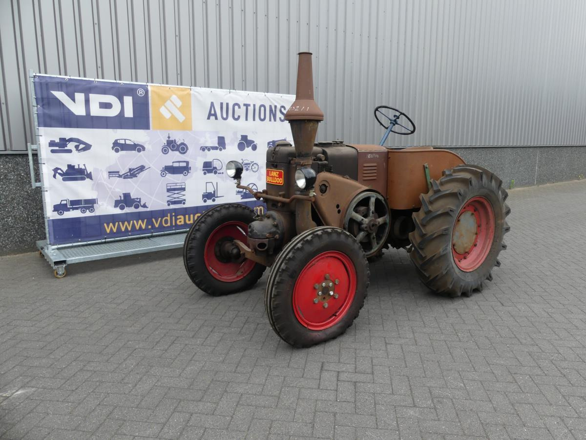 Lanz-Bulldog 20 - Tracteur agricole: photos 1 Lanz-Bulldog 20 - Tracteur agricole: photos 1