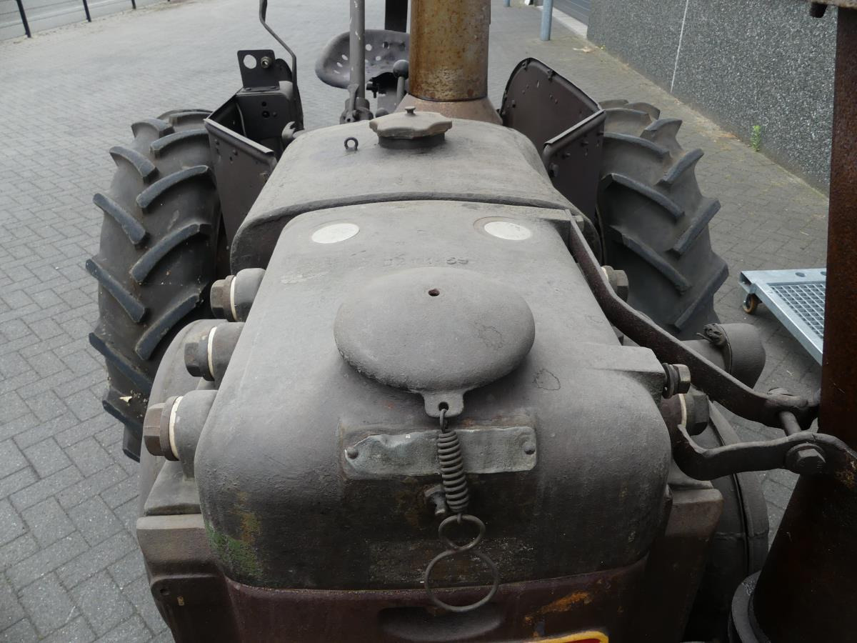 Tracteur agricole Lanz-Bulldog 20: photos 29