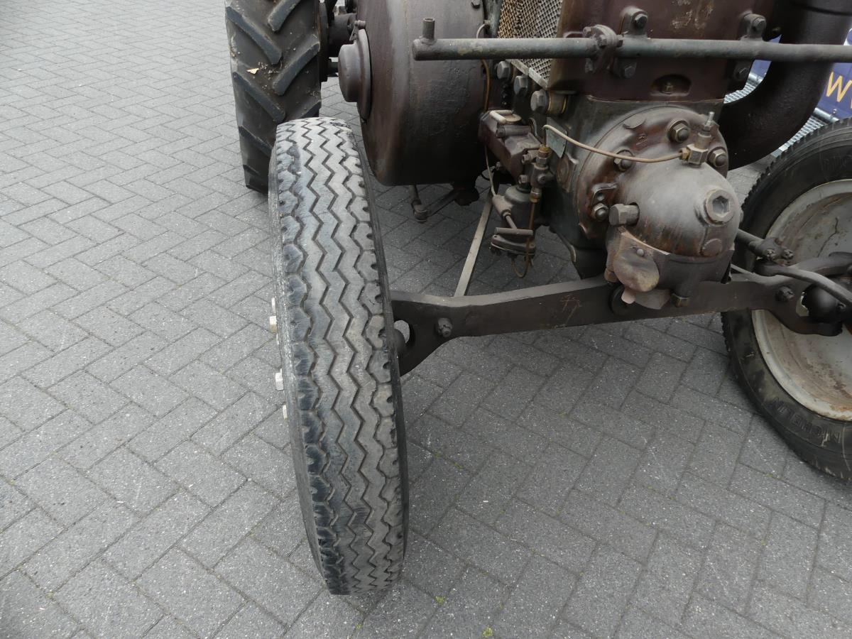 Tracteur agricole Lanz-Bulldog 20: photos 24