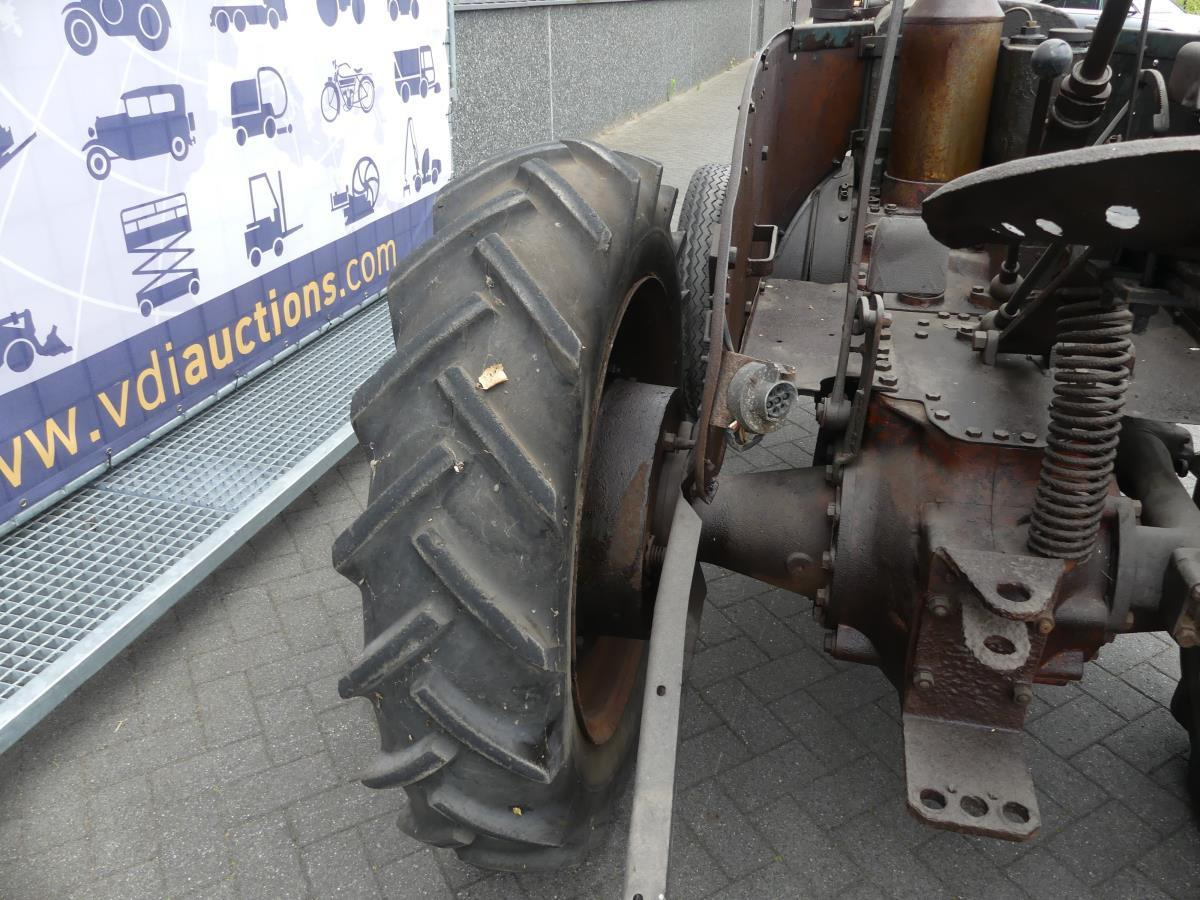Tracteur agricole Lanz-Bulldog 20: photos 10