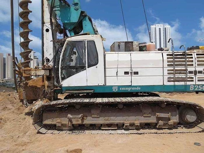 Casagrande B250  - Foreuse: photos 2 Casagrande B250  - Foreuse: photos 2