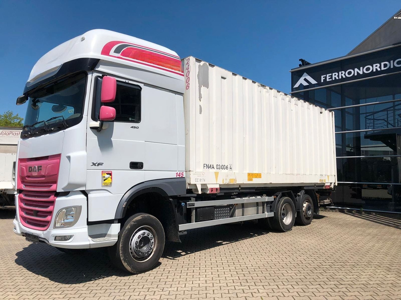 DAF XF450 SSC Lenk/Lift*LBW*AHK*Standkl.*inkl.Koffer - Camion porte-conteneur/ Caisse mobile: photos 3 DAF XF450 SSC Lenk/Lift*LBW*AHK*Standkl.*inkl.Koffer - Camion porte-conteneur/ Caisse mobile: photos 3