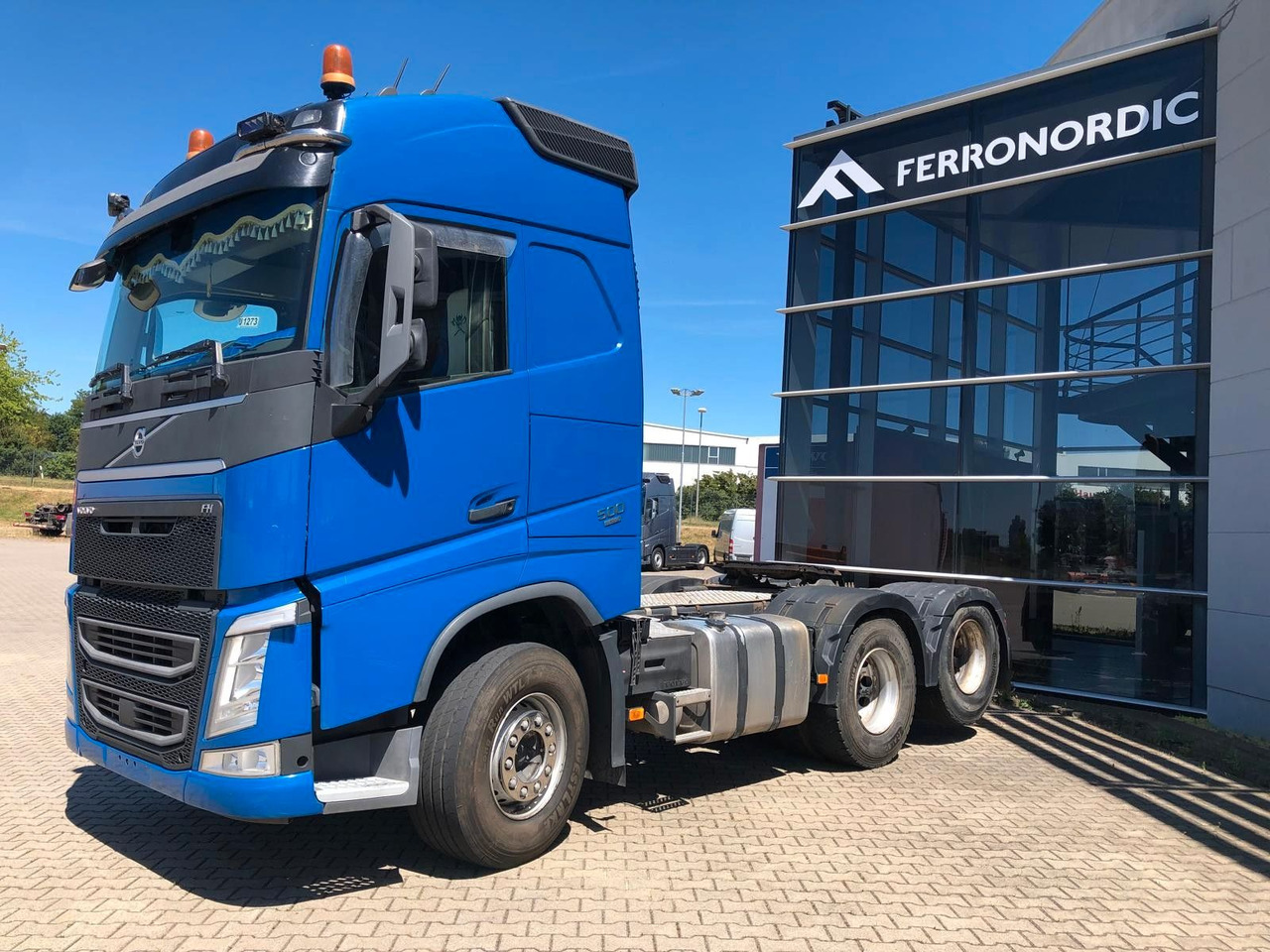 Volvo FH500 6x4*Liftachse*80T*IP-Cool*PTO - Tracteur routier: photos 1 Volvo FH500 6x4*Liftachse*80T*IP-Cool*PTO - Tracteur routier: photos 1