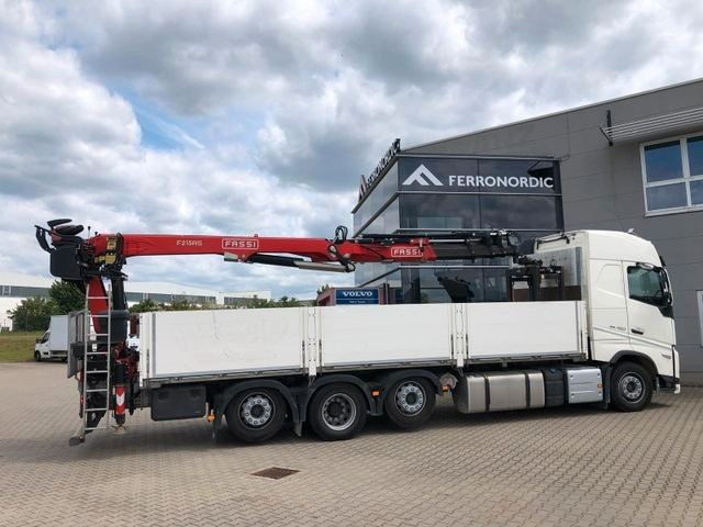 Camion plateau, Camion grue Volvo FH460 8x2 TRIDEM VLA&NLA gelenkt*FASSI F215AS.24: photos 6