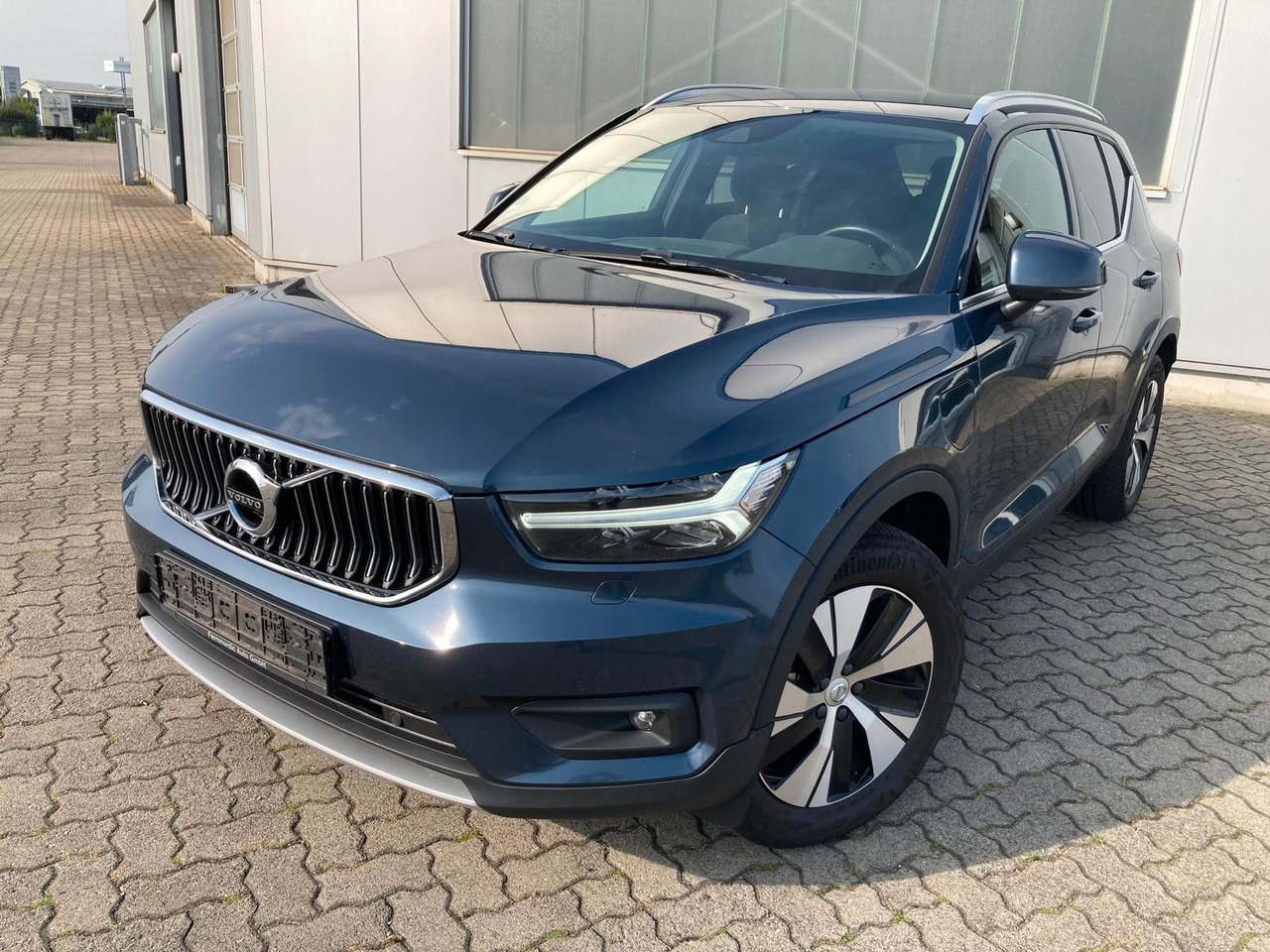 Volvo XC 40 T4 Inscription Expr. Recharge Plug-In Hyb - SUV: photos 1 Volvo XC 40 T4 Inscription Expr. Recharge Plug-In Hyb - SUV: photos 1