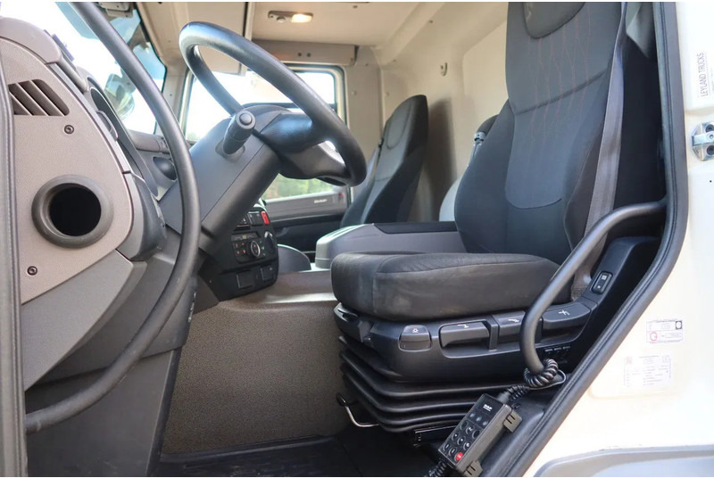 DAF CF 290 FA Bak + klep Dhollandia 2000 KG - Camion fourgon: photos 5 DAF CF 290 FA Bak + klep Dhollandia 2000 KG - Camion fourgon: photos 5