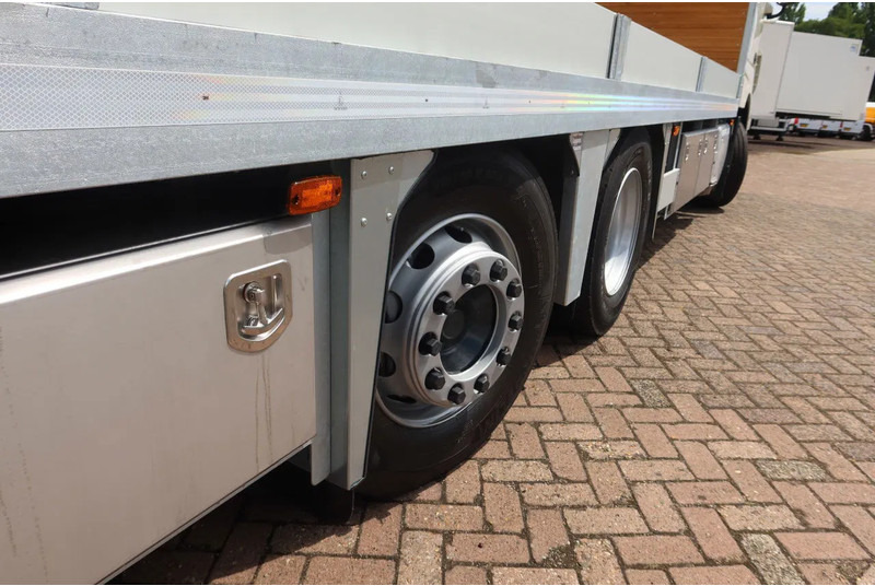 Camion porte-voitures DAF XF 106.480 106 XF 480: photos 11