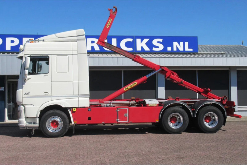 Camion ampliroll DAF XF 510 Fat 6x4 Euro 6: photos 17 Camion ampliroll DAF XF 510 Fat 6x4 Euro 6: photos 17