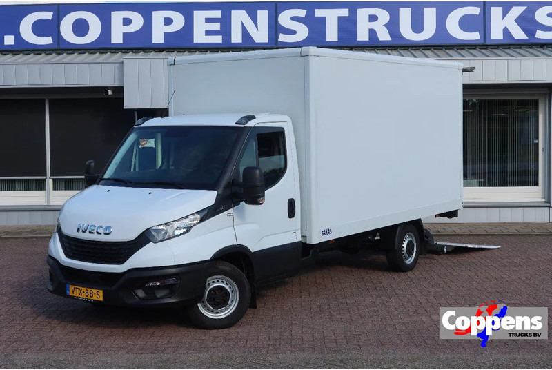 Iveco Daily 35S16 Bakwagen + Laadklep 750kg - Fourgon grand volume: photos 1 Iveco Daily 35S16 Bakwagen + Laadklep 750kg - Fourgon grand volume: photos 1
