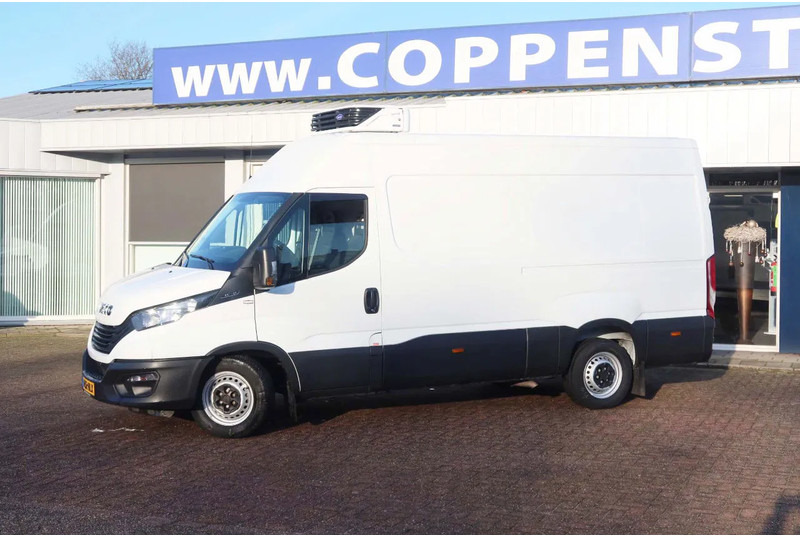 Iveco Daily 35S16 Koel/Vries L2/H2 Carrier Xarios 350 Koel/Vries/Verwarmen + nachtaansluiting 220 volt - Utilitaire frigorifique: photos 2 Iveco Daily 35S16 Koel/Vries L2/H2 Carrier Xarios 350 Koel/Vries/Verwarmen + nachtaansluiting 220 volt - Utilitaire frigorifique: photos 2