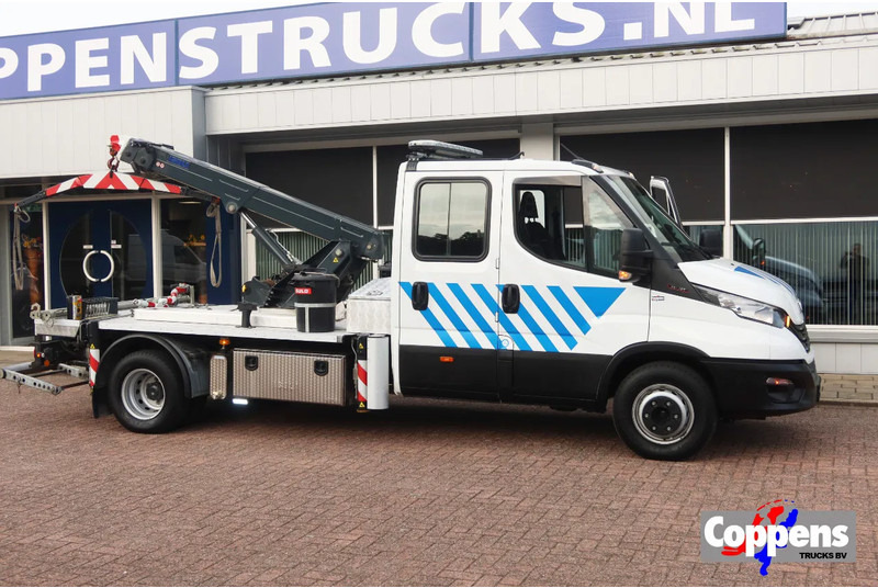 Iveco Daily 70 C16 Recovery-truck,Bergingswagen, Apschlep. 7 Persoosn ALS NIEUW. - Remorqueuse: photos 1 Iveco Daily 70 C16 Recovery-truck,Bergingswagen, Apschlep. 7 Persoosn ALS NIEUW. - Remorqueuse: photos 1